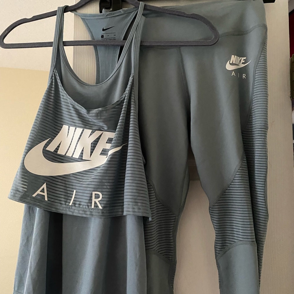 Nike athletic set